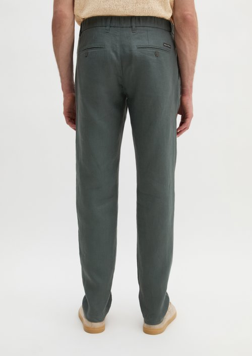 Linen pants model Osby jogger pleats — Skipping Stone