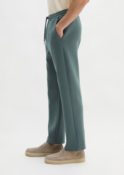Regular sweatpants — Skipping Stone