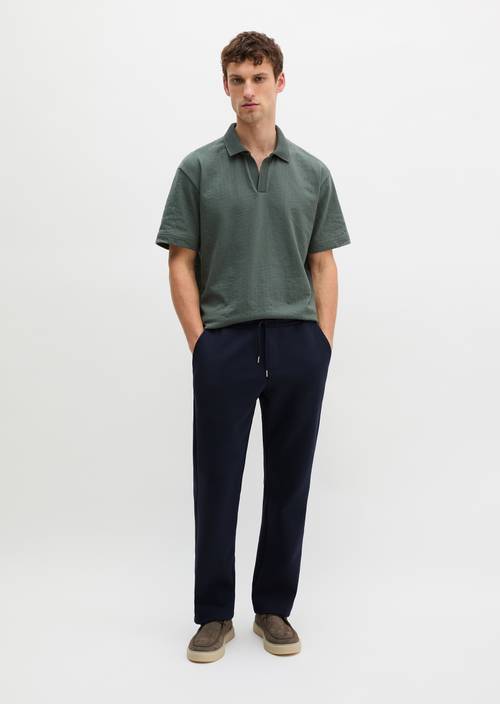 Regular sweatpants Dark Navy in front view