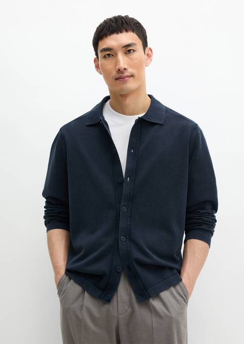 Camisa de punto regular Dark Navy en vista frontal