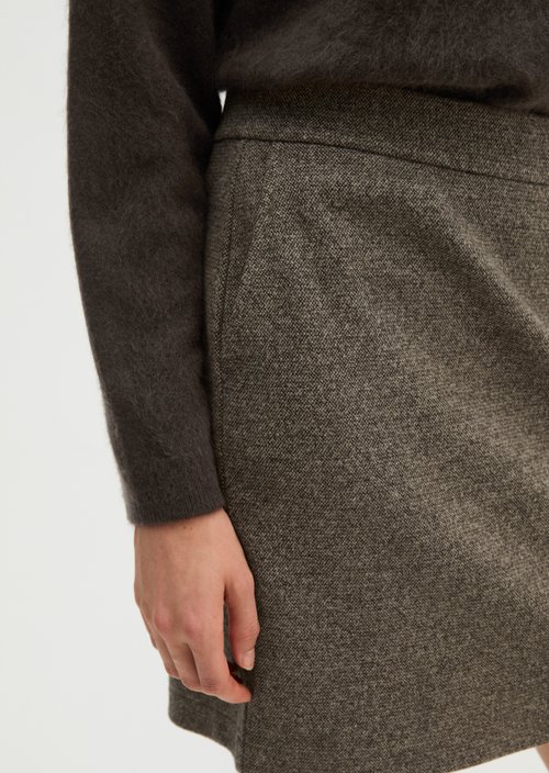 Tweed jersey skirt, shaped — Dark Brown