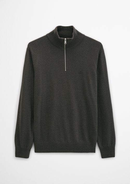 Regular-Fit Knitted Turtleneck — Wooden Earth