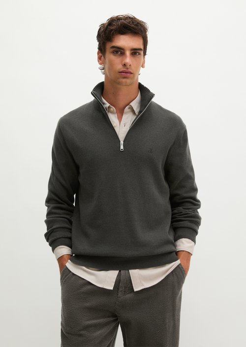 Regular-Fit Knitted Turtleneck — Wooden Earth