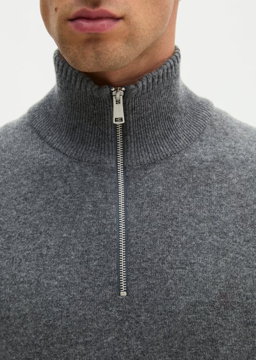 Regular-Fit Knitted Turtleneck — Graphic Grey Melange