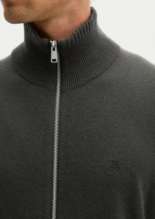 Gebreid vest met opstaande kraag, regular fit Wooden Earth in detailaanzicht
