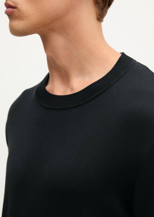 T-shirt à manches longues, coupe classique Black en vue détaillée