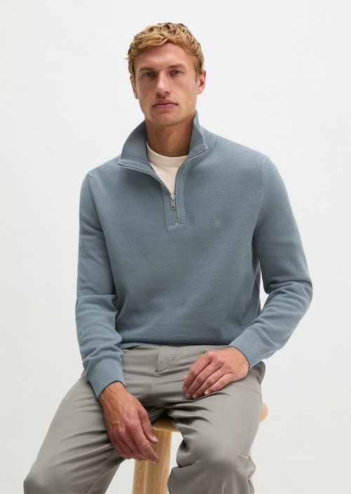 Troyer Regular — Black Pepper
