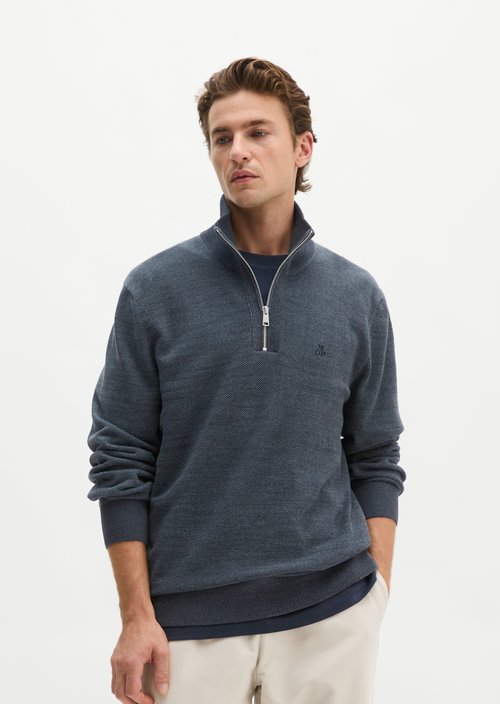 Troyer Regular — Dark Blue