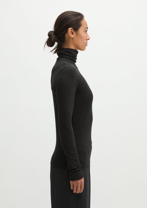 Slim-Fit Long-Sleeve Turtleneck — Coal Grey Melange