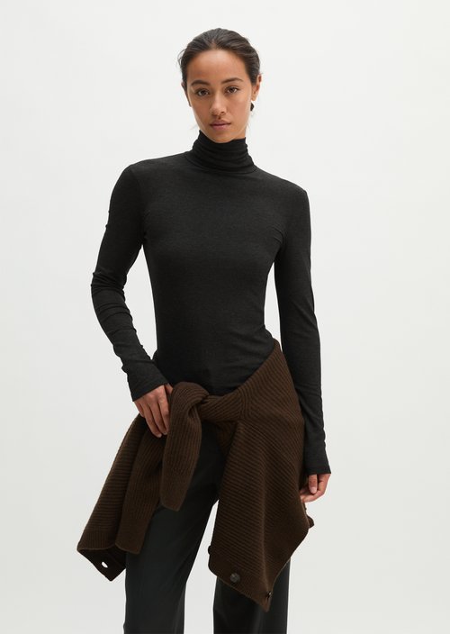 Slim-Fit Long-Sleeve Turtleneck — Coal Grey Melange
