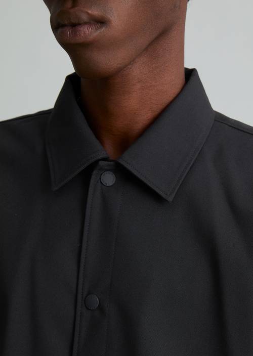 Relaxed Overshirt Black in detail view