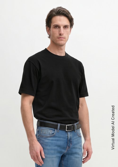 Relaxed T-shirt — Black