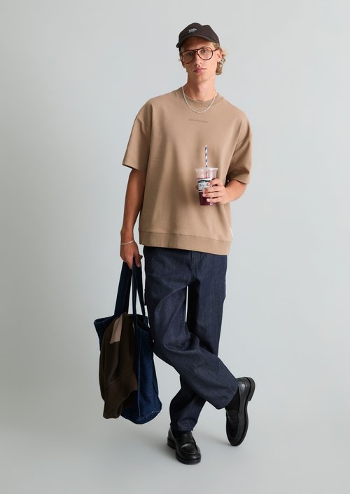 Boxy T-shirt — Cold Taupe
