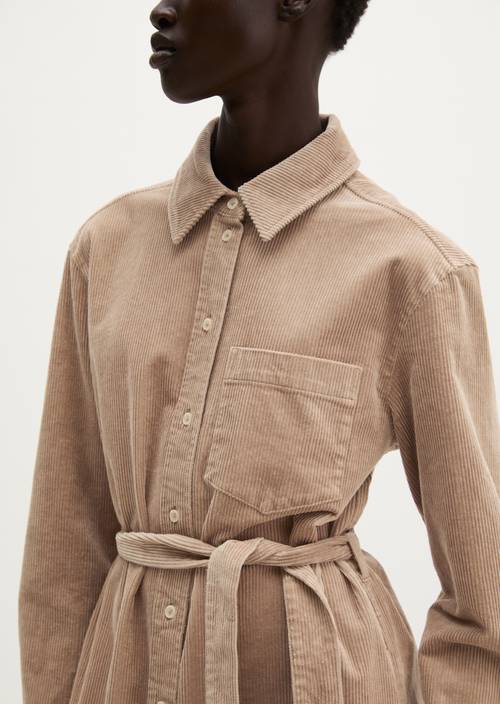 Corduroyjurk, regular Earthy Taupe in detailaanzicht