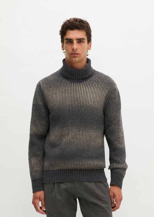Regular-Fit Turtleneck Sweater — Dark Beige