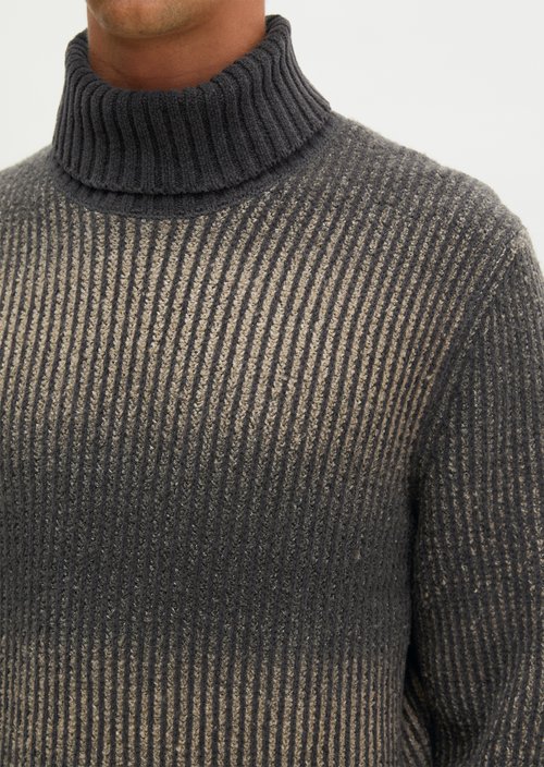 Regular-Fit Turtleneck Sweater — Dark Beige