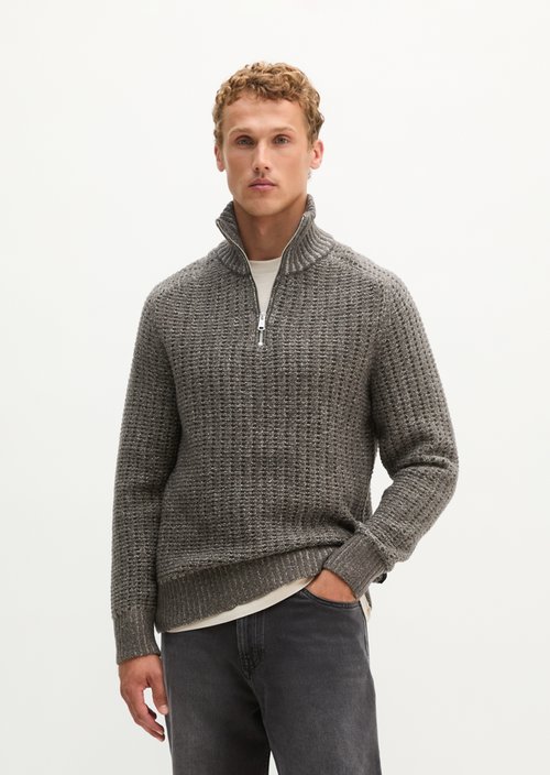 Regular-Fit Knitted Turtleneck — Dark Brown