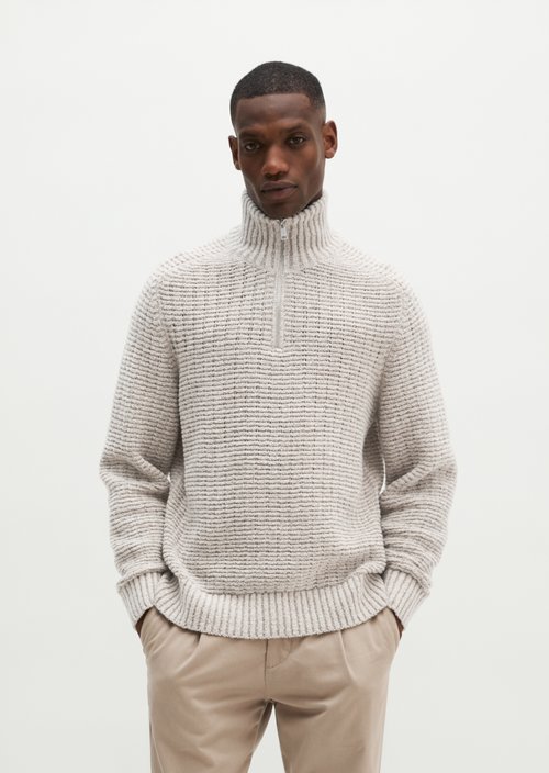Regular-Fit Knitted Turtleneck — Medium Beige