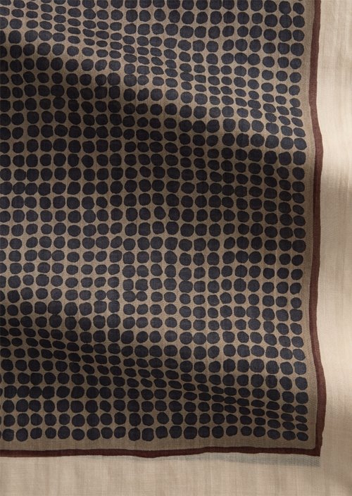 Schal mit Allover-Print — Light Grey
