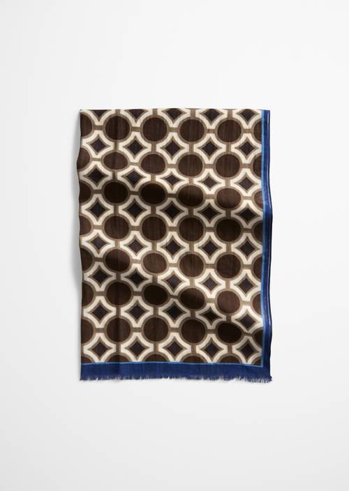 Schal mit Allover-Print Medium Brown in Frontalansicht