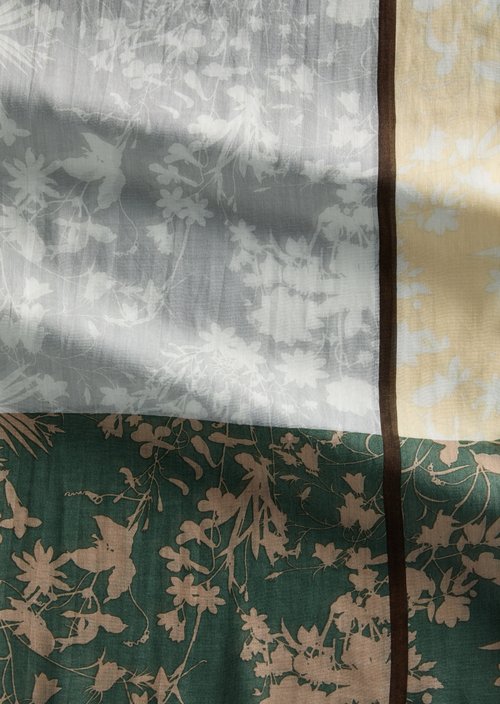 Schal mit Allover-Print — Bright Blue