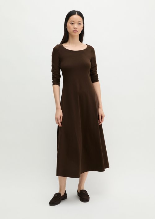 Flared jersey dress — Burnt Coffee