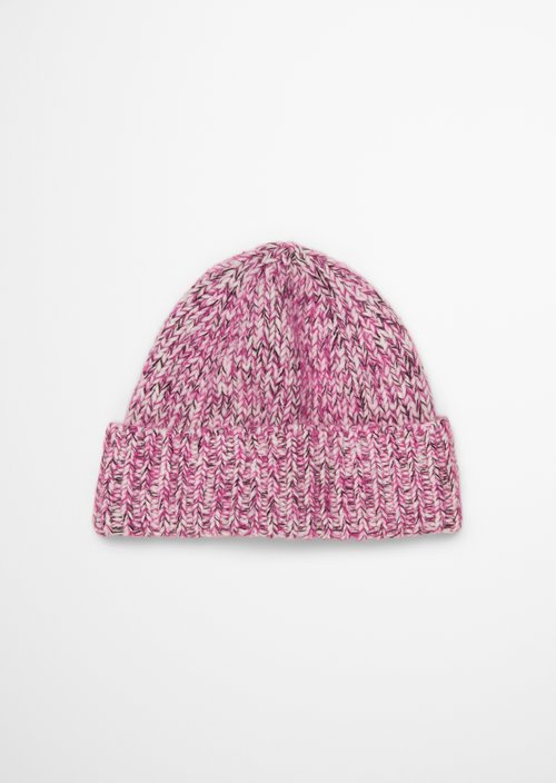 Knitted hat — Medium Pink