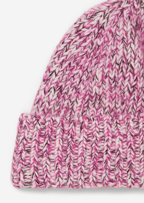 Knitted hat — Medium Pink