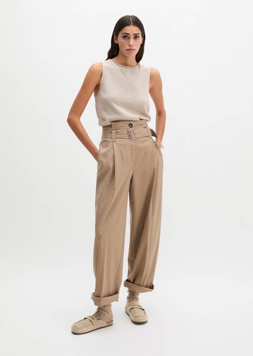 Mouwloze trui regular Grey Silk in vooraanzicht