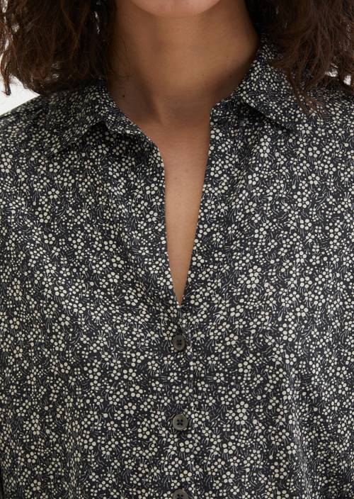 Print-Jerseybluse regular Dark Brown in Detailansicht