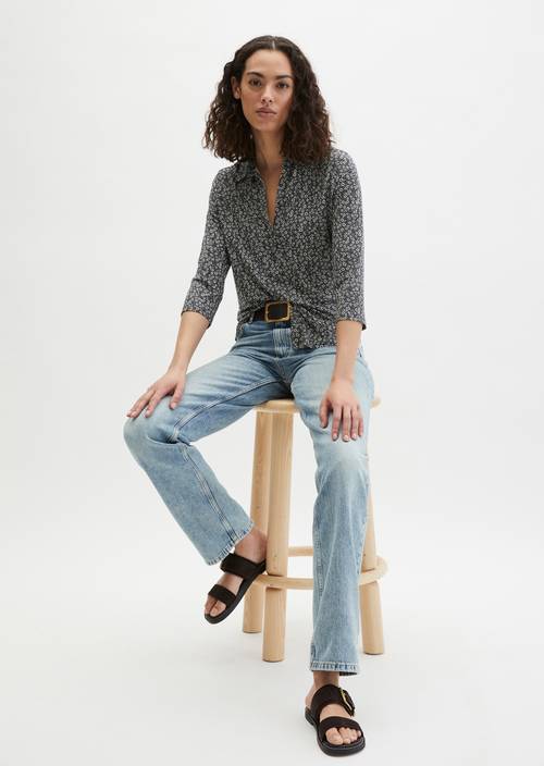 Print-Jerseybluse regular Dark Brown in Frontalansicht