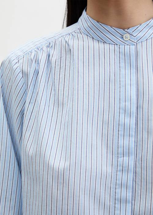 Streifenbluse regular Light Blue in Detailansicht