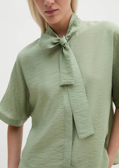Regular crinkle blouse Fresh Sage in detail view