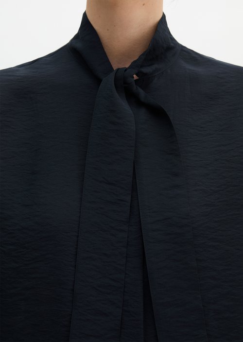 Regular crinkle blouse — Deep Night Blue