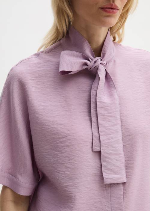 Regular crinkle blouse Dusty Lavender in detail view