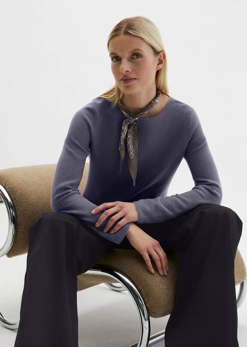 Knitted sweater slim Stormy Sky in front view