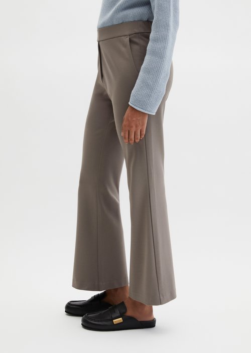 Jersey pants model Marthe flared — Chalky Brown