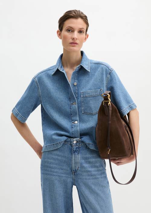 Jeansbluse relaxed Light Blue in Frontalansicht