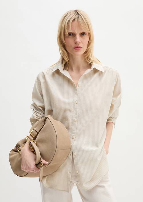 Blusa relajada de rayas Offwhite en vista frontal