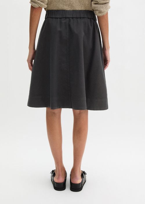 Flared skirt — Black