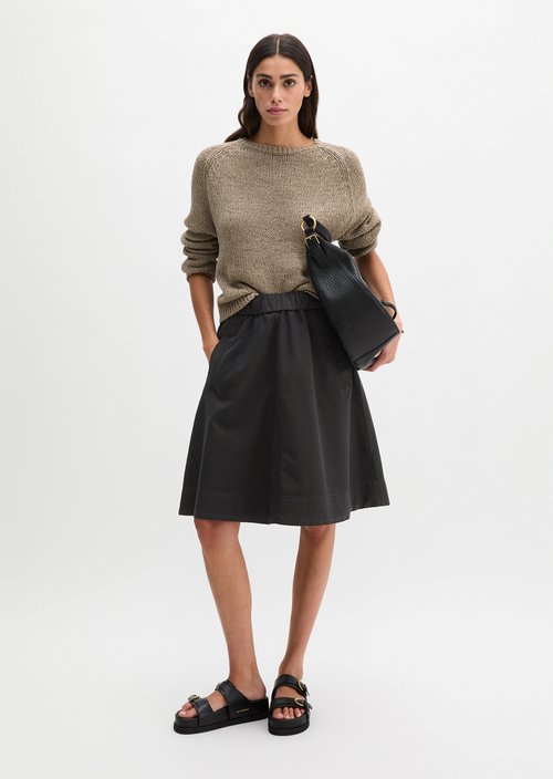 Flared skirt — Black