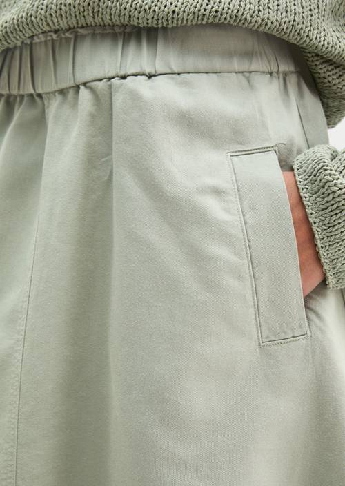 Flared skirt Fresh Sage in detail view