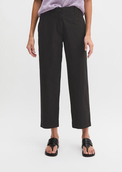 Chino Model Rimka tapered — Black