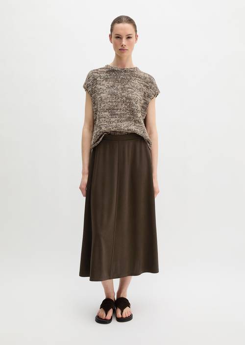 Gonna svasata in jersey Burnt Coffee in vista frontale