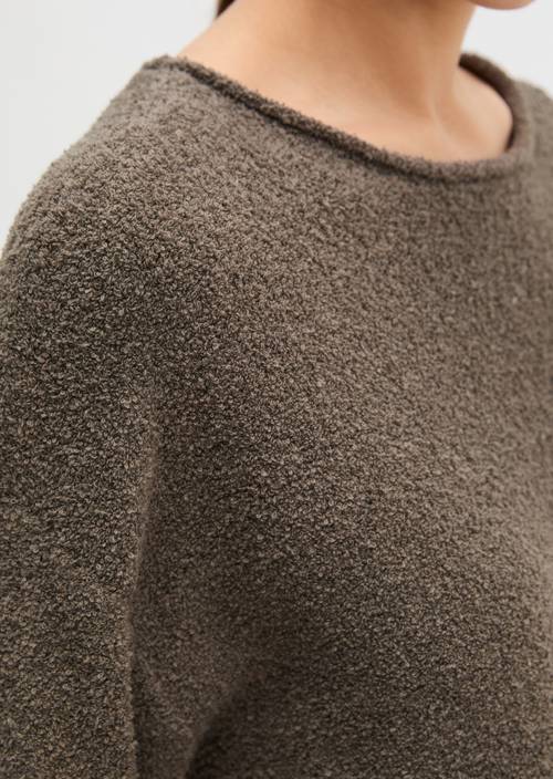 Kurzarm-Pullover oversize Chalky Brown in Detailansicht