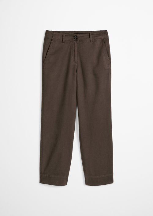 Chino model Lande wide — Burnt Coffee