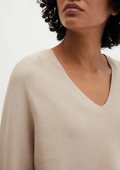 Seamless-Pullover loose Linen Beige in Detailansicht