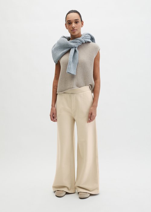 Relaxed garment-dyed sweatpants — Linen Beige