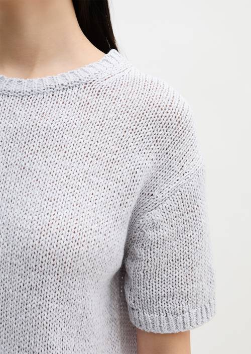 Kurzarm Pullover loose Airy Blue in Detailansicht