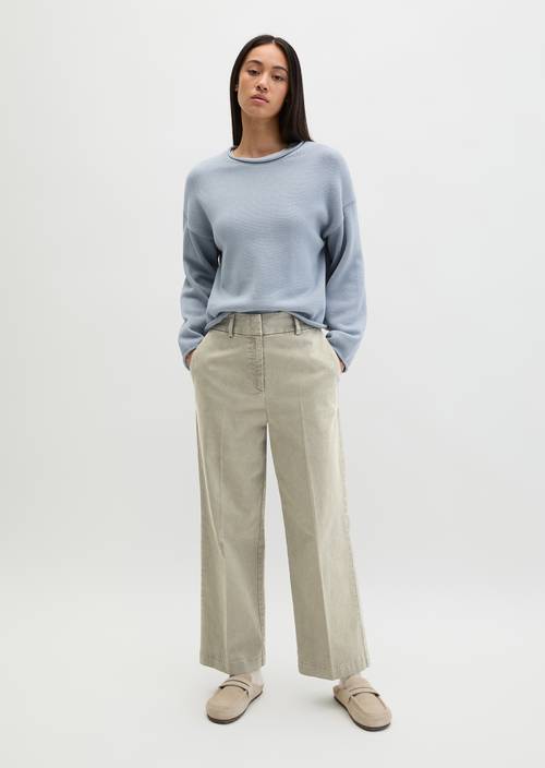 Hose Model Mea straight Saddle Gray in Frontalansicht